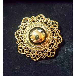 Vintage Trifari, Gold tone Filigree Brooch